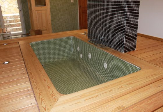 Construção de SPA em Moradia